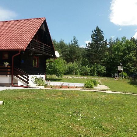 Apartments Family Trauber Korenica Exterior photo